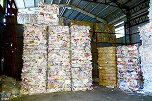 あらゆる紙製品のリサイクルのイメージ